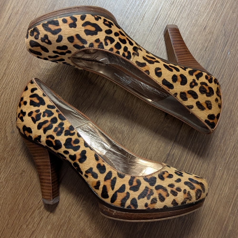 Sofft Leopard Platform Heels size 6.5